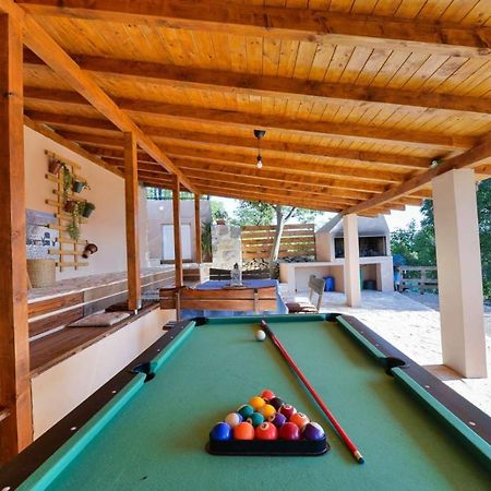 Holiday House Barba - Vrana Pakostane Bagian luar foto