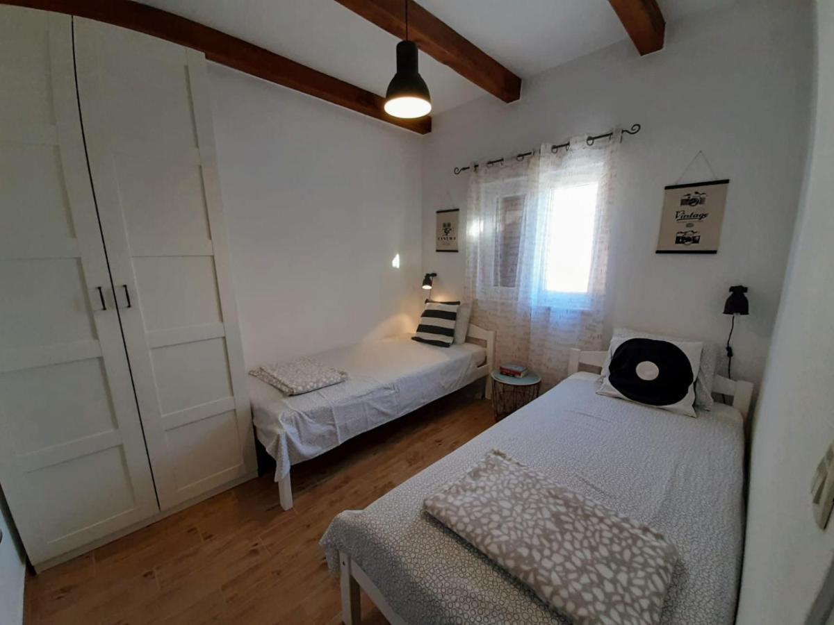 Holiday House Barba - Vrana Pakostane Bagian luar foto